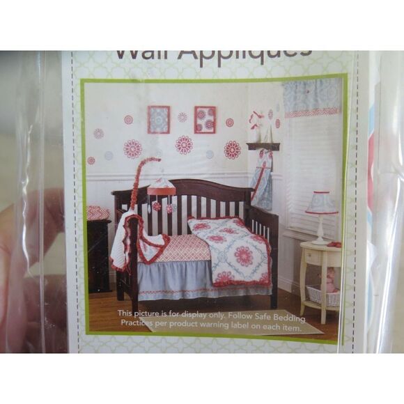 Cocalo Dahlia Collection Floral Removable Wall Appliqués Sticker Decals - Picture 1 of 3